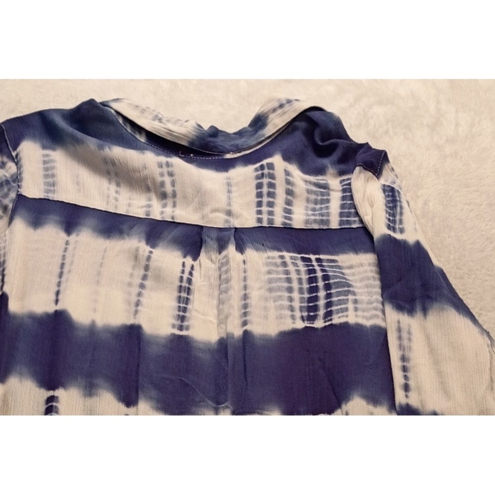Entro Button Down Women's Tie Dye Hi-Low Hem Shirt Large Blue White Casual Top - Picture 10 of 13